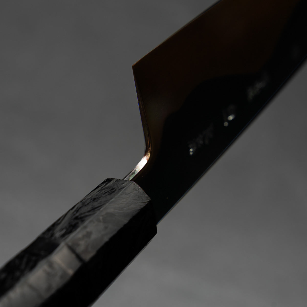 Yoshikazu Ikeda White 1 Honyaki Kachikaeshi Gyuto 210mm - Dark Carbon Fibre