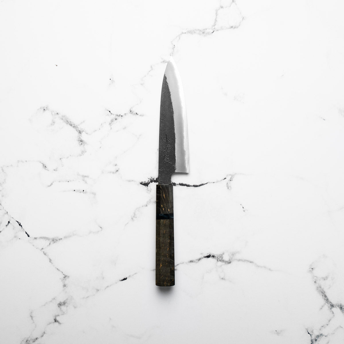 Mutsumi Hinoura Ajikataya White 2 SS Clad Petty 135mm - Dark Maple