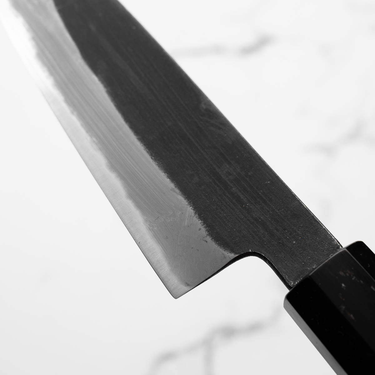 Mutsumi Hinoura Ajikataya White 2 Petty 135mm - Rosewood & Black Horn