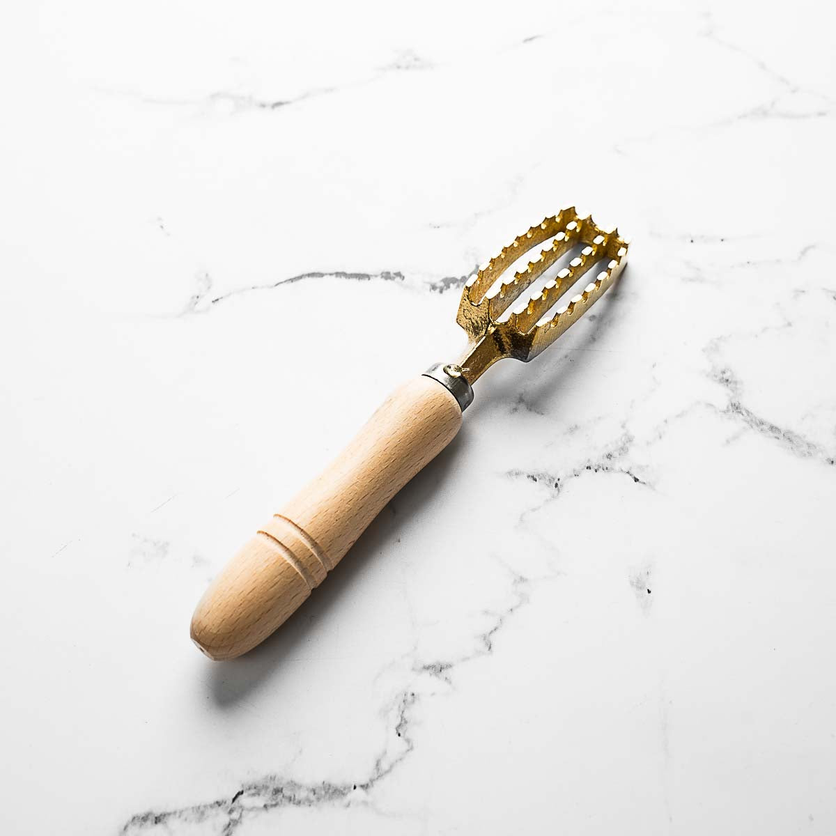 Brass Fish Scaler - Large