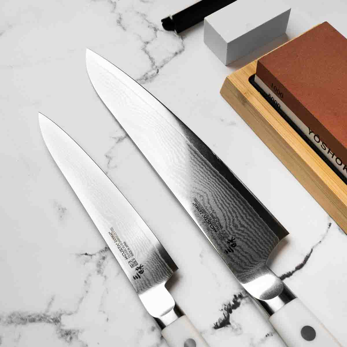 Mcusta Zanmai Corian Classic Damascus - 2 Knife Set - angled view