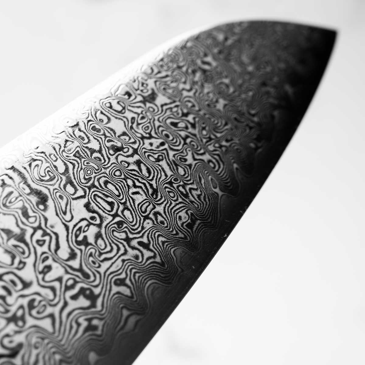 Tsunehisa SRS13 Damascus Santoku - Ebony Blue Ring