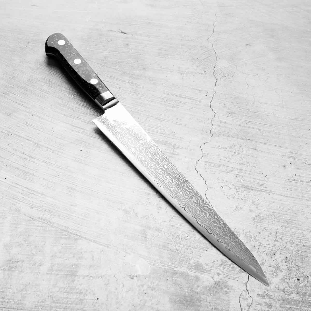 Takamura Uchigumo Hana SG2 Damascus Sujihiki 240mm w/Saya