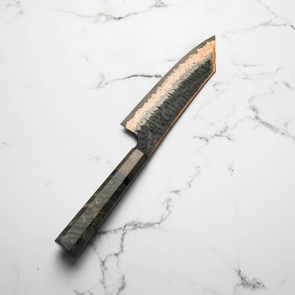 Hatsukokoro Yorokobi Kurouchi SLD Damascus Tsuchime Bunka 180mm - Dark Maple