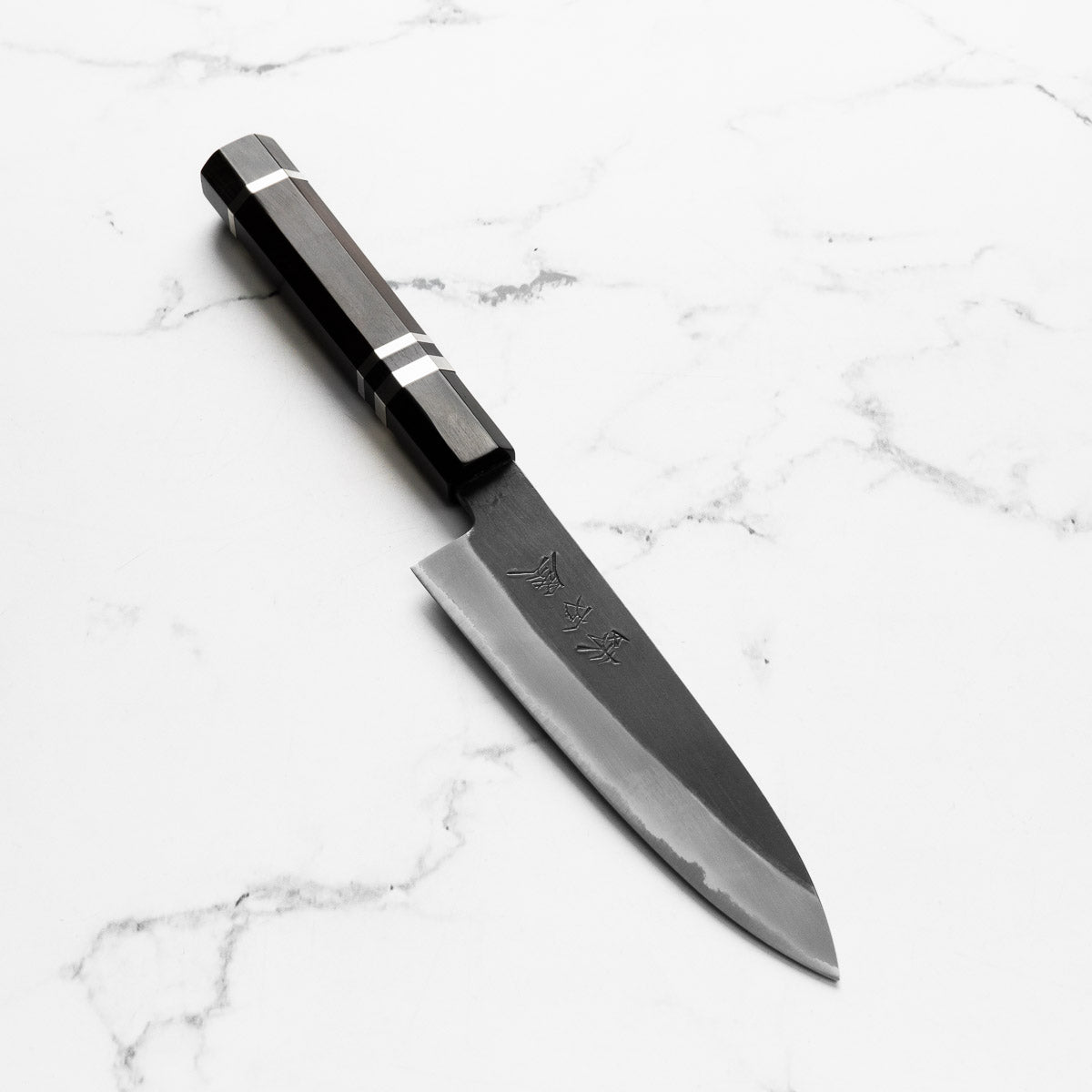 Mutsumi Hinoura Ajikataya White 2 SS Clad Petty 135mm - Ebony w/ Double Black Horn (3 rings)