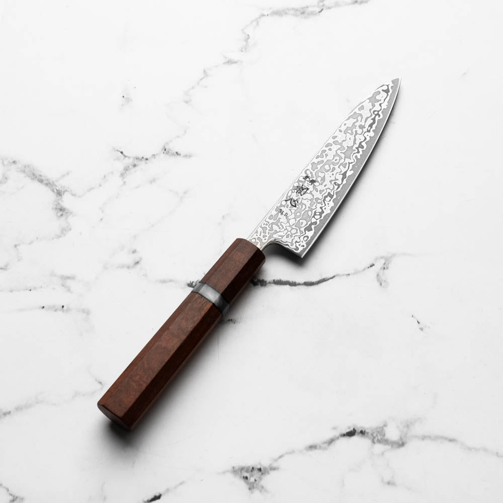 Hatsukokoro Hikari SLD Damascus Kurozome Petty 130mm - Sandalwood