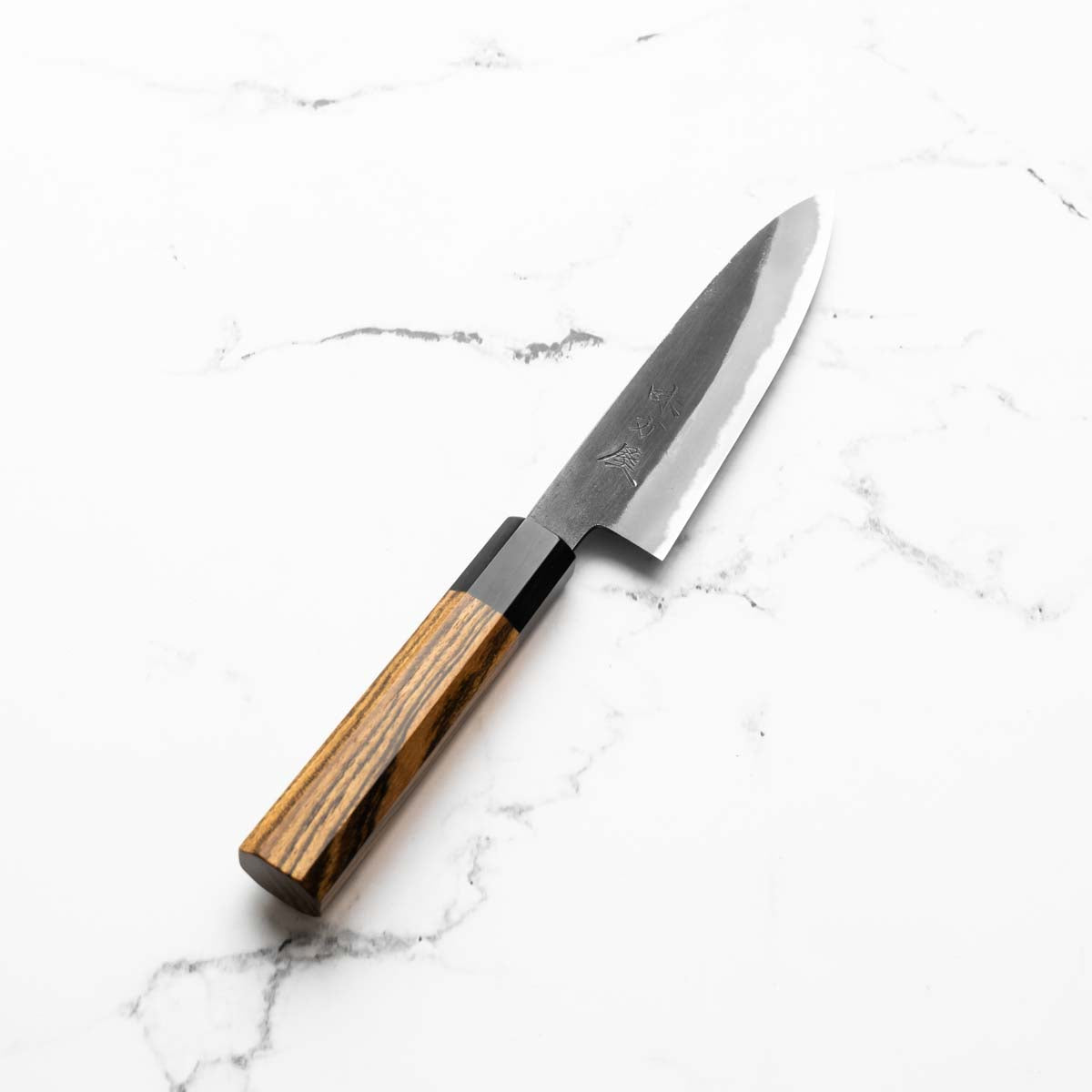 Mutsumi Hinoura Ajikataya White 2 Petty 135mm - Bocote & Black Horn