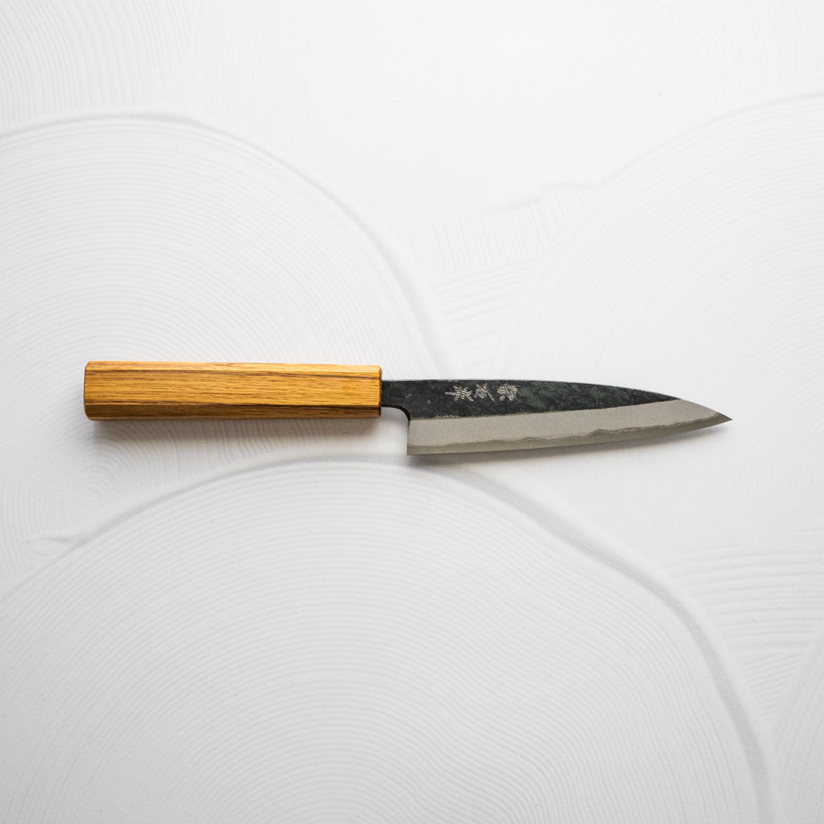 Muneishi Blue 2 Petty 135mm - handle detail